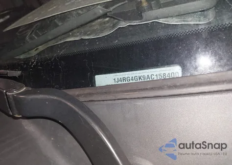 2010 Jeep Commander Sport from USA, damaged, VIN 1J4RG4GK9AC158400